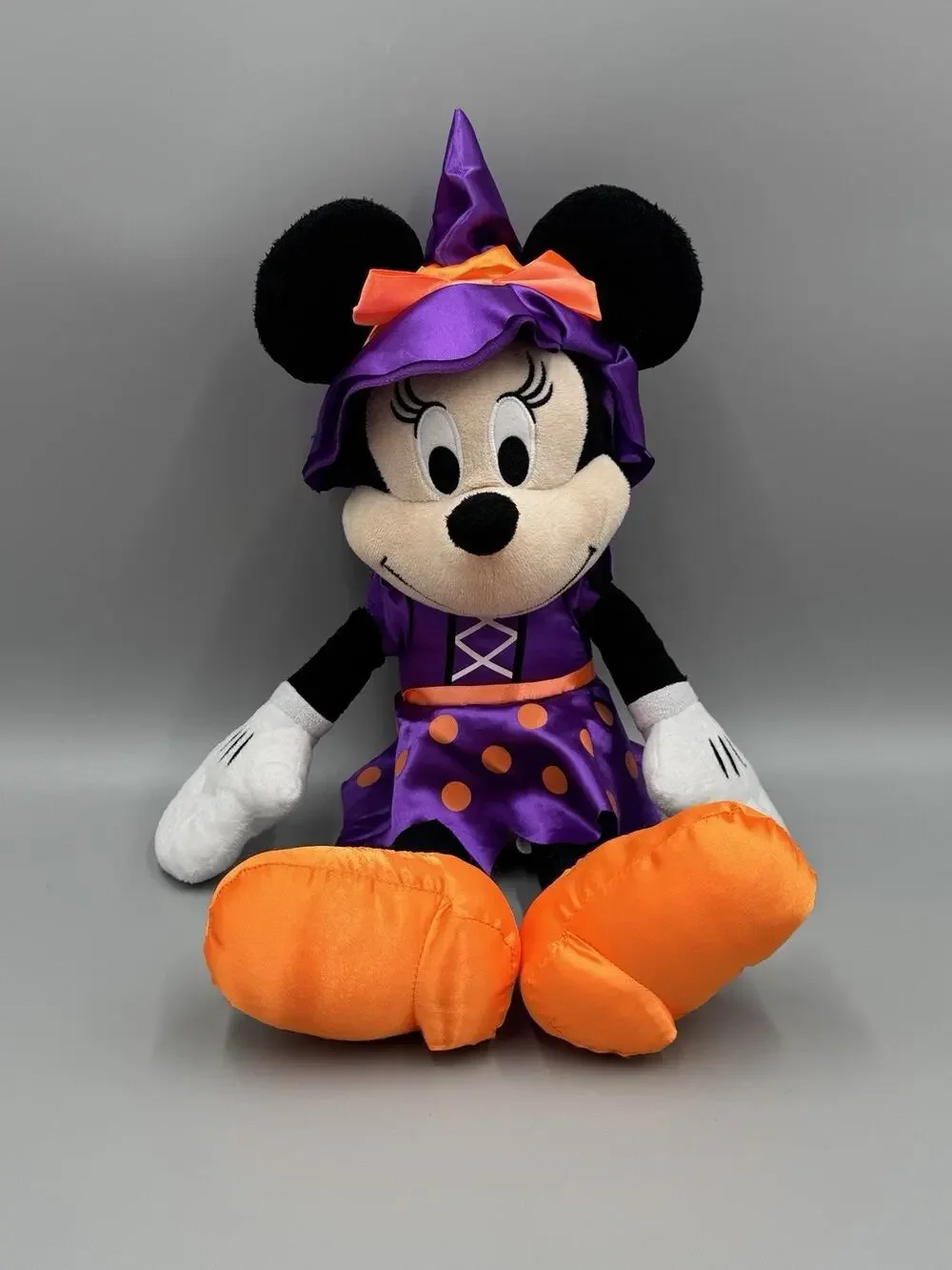 Disney Minnie Mouse Halloween Witch Plush 17” Stuffed Doll Purple Orange Outfit